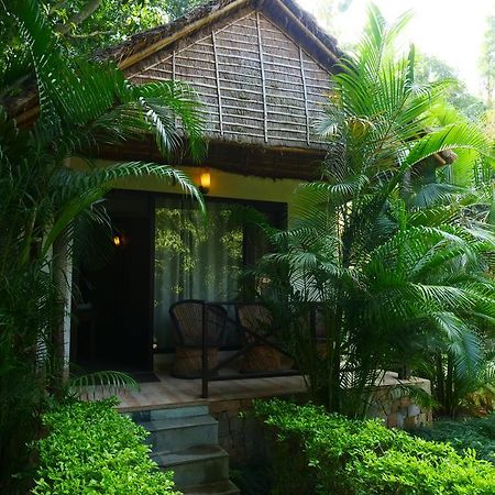 Corbett Wild Iris Spa And Resort Rāmnagar Exterior photo